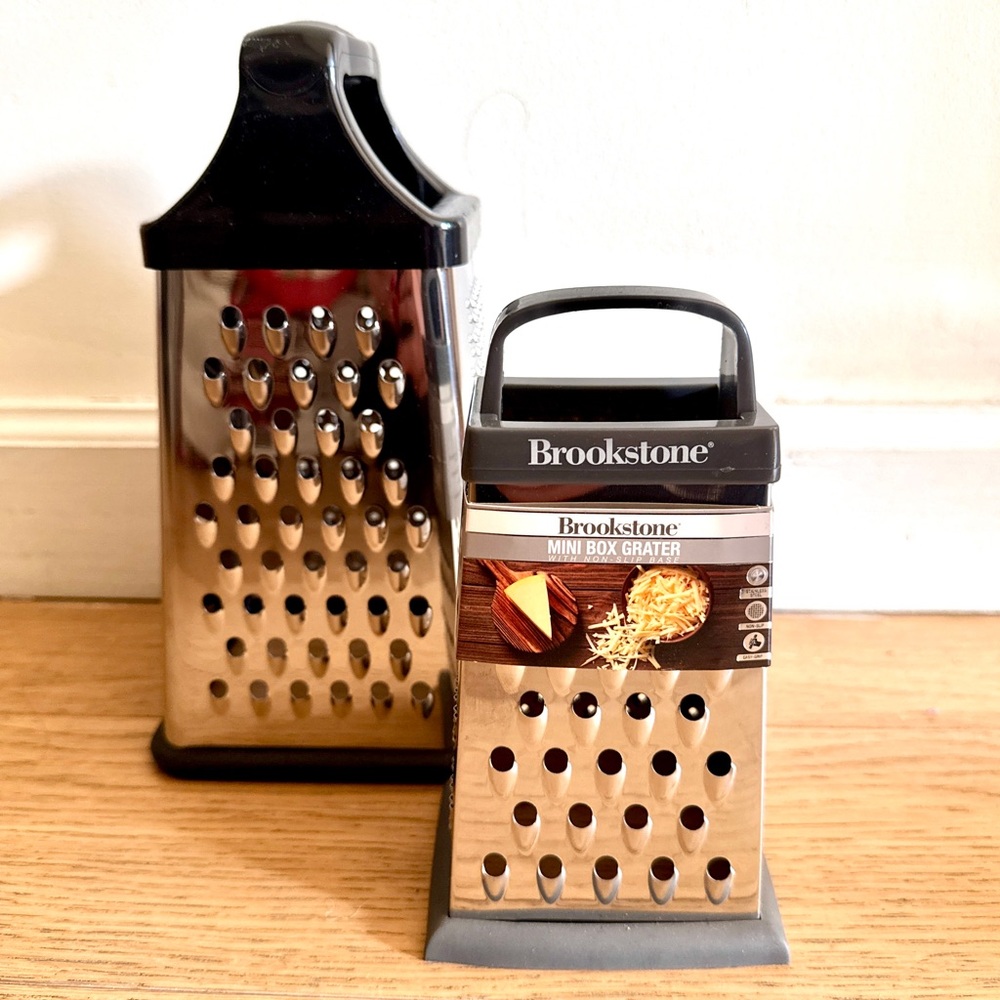 Brookstone Stainless Steel Grater Set - Black and Silver